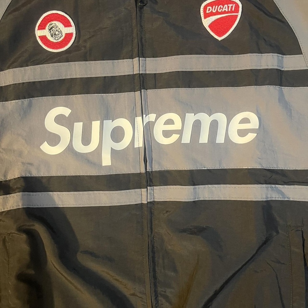 Supreme Black and Gray Windbreaker with Red Accents - Picture 4 of 5